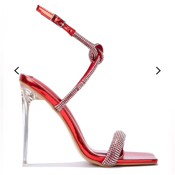 LEXINGTON - Picture 3 of 6